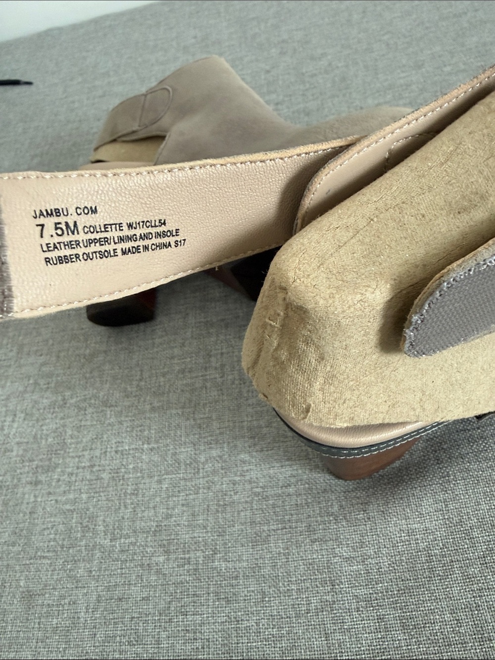 Jambu Colette Leather Platform Clog Booties Gray Taupe Wood Heel
NWOT - Picture 6 of 13